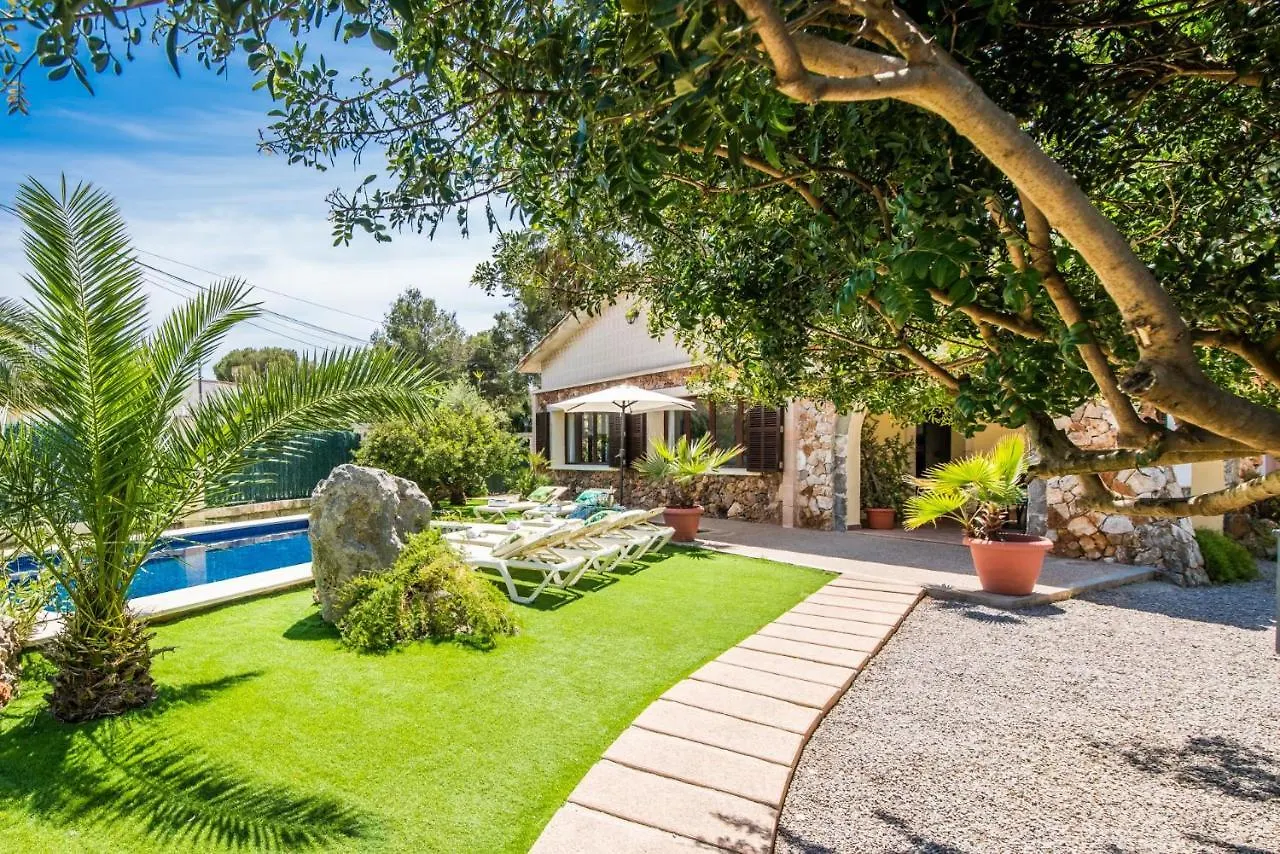 Ideal Property Mallorca - Villa Jardi Alcúdia 0*,  Espagne