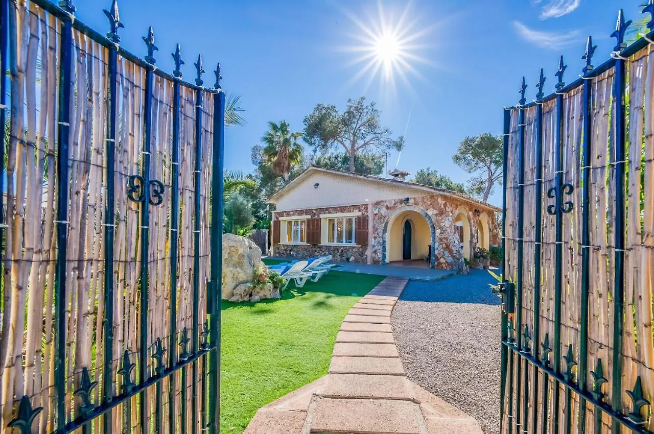 Hébergement de vacances Ideal Property Mallorca - Villa Jardi Alcúdia